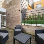 別荘 Les Citrinelles With Parking By Interhome
