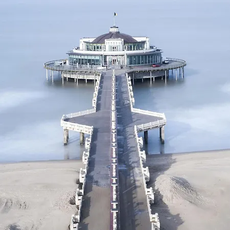 Les Citrinelles With Parking By Interhome