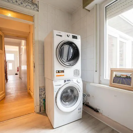 Les Citrinelles With Parking By Interhome Ferienhaus